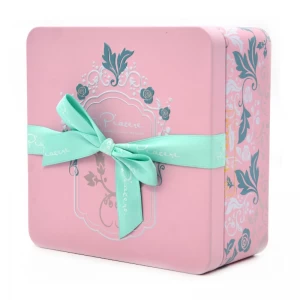Kotak Tin Candy Custom Squre dengan reben