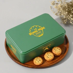 Contenedor de caja de lata de galleta rectangular impreso personalizadoNombre del producto: Caja rectangular impresa aduana de la lata de la galletaDimensiones: 154x94x45mmGrosor: 0,23 mm. Material: hojalata Impresión: CMYK  Color directo Diseño: Est