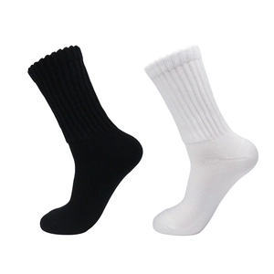 Wholesale Black and White Solid Color Versatile Business Casual Autumn/Winter Warm Mid-Calf Socks