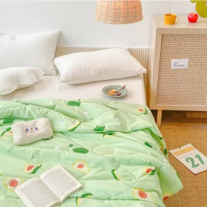 Сверхмягкое полиэфирное наполнение для печатной кровати Одеяло Китай Поставщик роскошных стеганых одеял