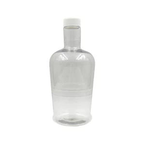 Lege plastic alcoholische drankfles van 750 ml