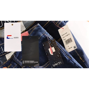 Maßgeschneiderte Großhandels-UHF-EPC-Fernverwaltungs-RFID-Kleidungsetiketten