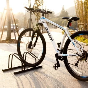 Soporte de exhibición del ciclo de la ranura del almacenamiento del estacionamiento seguro de la bicicleta gorda de los deportes del metal