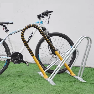 Cavalletto da pavimento per bici creativo 2021 personalizzato di alta qualità a 3 supporti