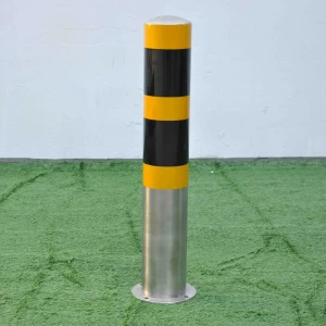 Flexible safety  galvanized stainless steel pipe removable bollards