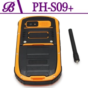 Suporte de 4 polegadas GPS WIFI NFC Bluetooth 960 * 540QHD 1G4G memória smartphone robusto S09