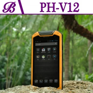 720 * 1280 IPS 2G + 8G Supporta Bluetooth GPS NFC 4 pollici Walkie Talkie robusto Moblie Phone V12