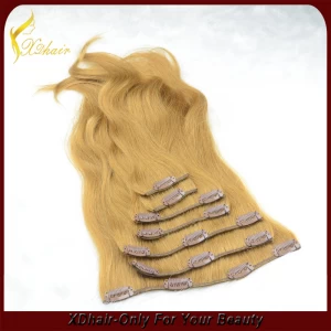 Chine 100% cheveux remy vierge ne verser aucun clip de cheveux brésiliens enchevêtrement dans l'extension de cheveux bouclés fabricant