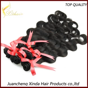 Cina 2015 di vendita caldo di estensione dei capelli all'ingrosso dell'onda del corpo vergine naturale del corpo dell'onda 100 capelli vergini peruviani umani produttore