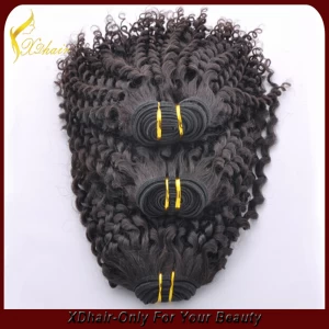 China Remy Menschenhaar Günstige brasilianische Haar-Kinky-Curly-einschlaghaar Produktion Großhandel Made in China Hersteller