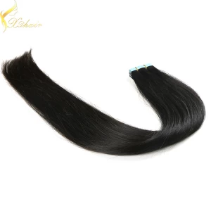 中国 Double weft full cuticle wholesale double drawn tape in hair curly メーカー