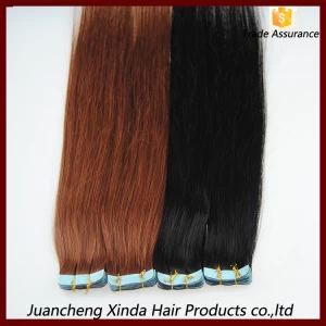 中国 高品質のもつれ無料100％人カスタムテープ人間の髪の毛の拡張子 メーカー