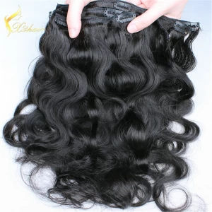 中国 Xinda Hair Top Quality Wholesale Price Accept OEM ODM 100 Remy Clip In Hair Extensions メーカー