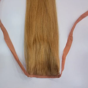 An tSín ponytail clip in remy human hair extensions déantóir