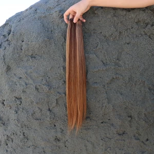 China unprocessed silky straight mix piano color hair weave raw virgin brazilian hair Hersteller