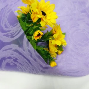 Papel de envolver para regalos, envoltorio de flores no tejidas al por mayor, envolturas florales proveedor