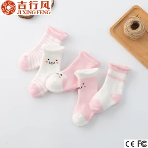 China Baby Terry Socks Factory für Pink Kleinkind Terry Socks zum Verkauf