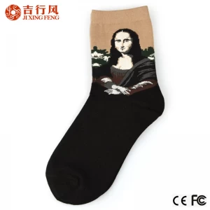 OEM high quality hot sale favourite fashion classic art socks