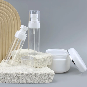 Venta al por mayor, juego de cuidado de la piel blanco, envases de plástico para el cuidado de la piel, botellas y frascos de cosméticos, paquete de cosméticos para el cuidado de la piel