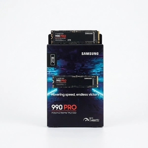 Samsung 990 PRO NVMe M.2 SSD