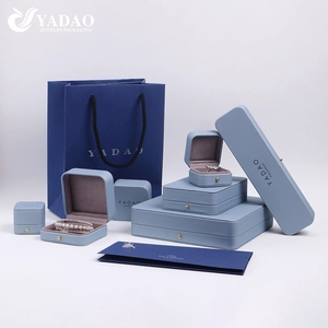 Confezioni regalo personalizzabili per gioielli in velluto azzurro da sogno