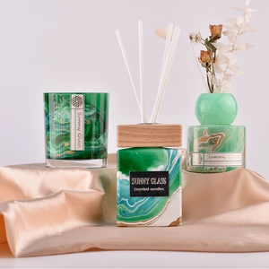 Mga supplier ng luxury marble fluid green square glass diffuser bottle