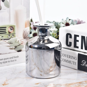 Custom na Glass Reed Diffuser Bottle Premium Fragrance Bottle Supplier