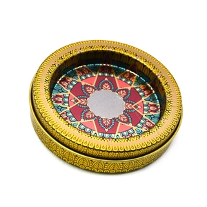 Hộp thiếc nghệ tây