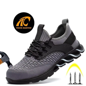 Zapatos de seguridad deportivos ligeros y suaves antipinchazos con punta de acero TM3201 EU para almacén