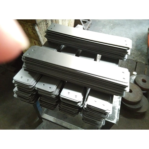 中国 sheet metal companies bending thickness aluminum fittings manufacturing cutting service メーカー