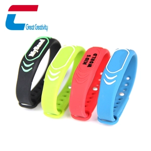 Pulsera RFID Mifare de silicona ajustable con logotipo personalizado