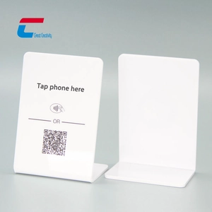 مخصص بالجملة NFC عرض موقف QR رمز الطباعة مطوية القائمة الوقوف