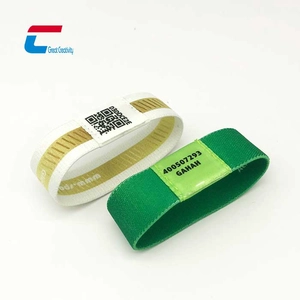 弾性生地RFIDリストバンドのチップID QR RFIDの弾性リストバンドの注文卸売業者