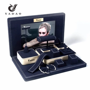 2017 custom size color logo design wholesales top quality MDF+pu leather/velvet  jewelry displays/jewellery display props/jewelry showcase