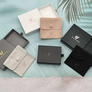 Custom logo craft paper drawing jewelry packaging gift box with microfiber pouches low moq