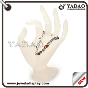 La alta calidad de China acrílico proveedor anillo pantalla la forma soporte de la mano