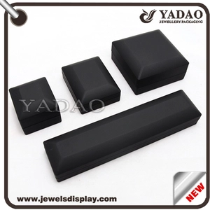 LED ไฟโลหะและกล่องเครื่องประดับหนังทรวงอกเครื่องประดับกรณีเครื่องประดับ