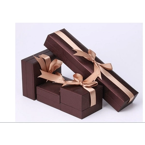 joyas al por mayor de papel de embalaje caja de regalo de la PU de la joyería de cuero caja de empaquetado de cajas de la joyería exhibición de la joyería del anillo del pendiente pendiente