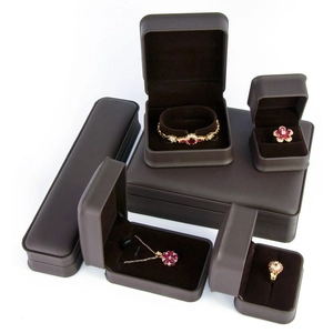 YADAO Set di espositori per gioielli di alta gamma grigi per set di scatole in pelle con bracciale per collana ad anello