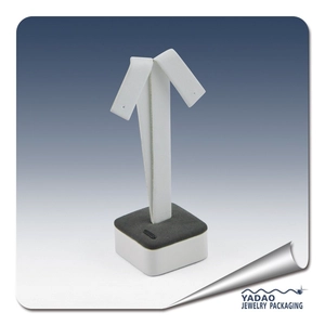 Samt Schmuck-Display-Halterung für Ohrring Display mit Fabrikpreis