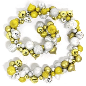 Inexpensive high quality Christmas plastic ball garland