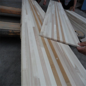 Solid Paulownia Board Paulownia Edgeは、スノーボード用の接着板を接着しています
