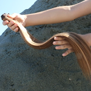 Cina best quality silky straight mix piano color hair weave two tone brazilian hair weave produttore