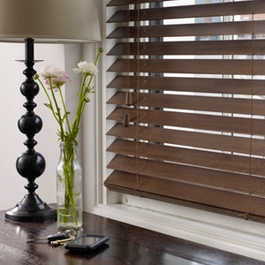 Sólidos Paulownia madeira blinds fornecedor China, cortinas de madeira slats fornecedor China