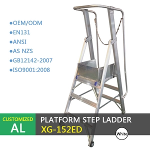 Escalera con peldaños de plataforma profesional de aluminio Xingon con puerta de seguridad ANSI