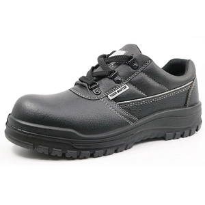 Le nuove scarpe antinfortunistiche in acciaio antiscivolo CT0160 sono resistenti