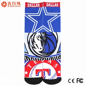 Profession de Chine chaussettes exportateur, chaussettes impression sublimation Coloré personnalisé en gros