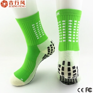 Wholesale customized fashion green cotton nylon non slip sport socks