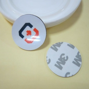علامة عملة دائرية PVC RFID مع لاصق قوي بطول 3 أمتار