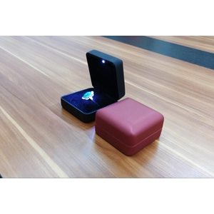 black leather cover metal bright LED ring box soft velvet slot insert ring packaging box jewelry